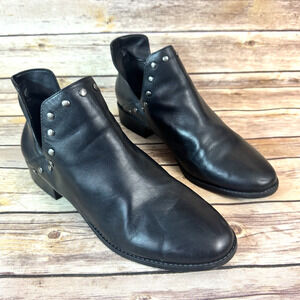 ALDO Womens Black Leather Studded Pull On Ankle Boots Size 10